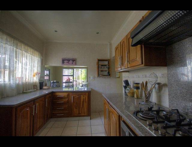 3 BEDROOM HOUSE FOR SALE IN BRACKENDOWNS